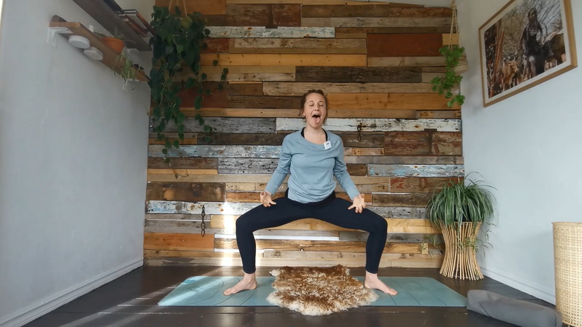 Pregnancy Yoga – Strength Focus Flow